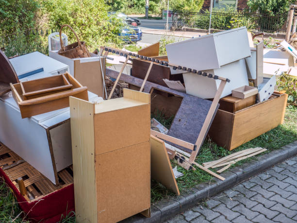 You are currently viewing Declutter Your Life: The Benefits of Professional Junk Removal